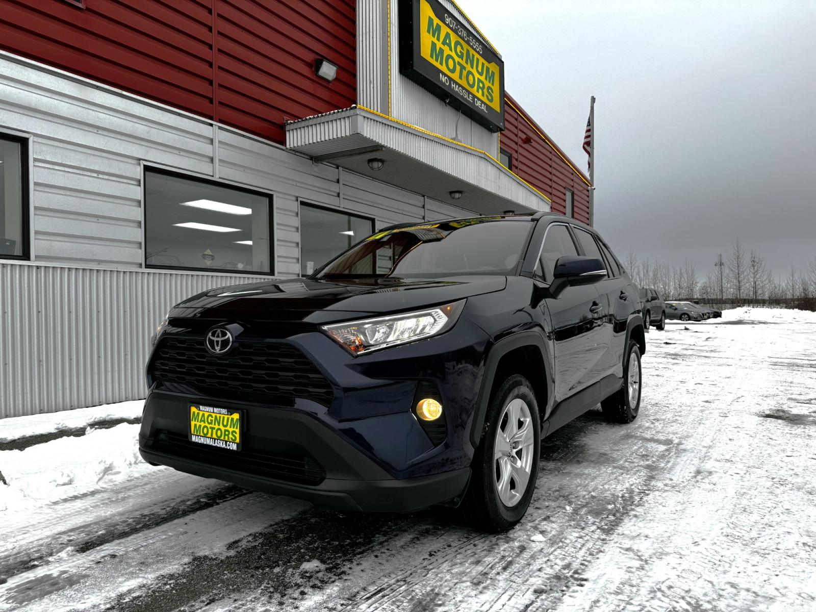 2021 Blue /BLACK Toyota RAV4 XLE Sport (2T3P1RFV4MW) with an 2.5L 4-Cylinder engine, 8A transmission, located at 1960 Industrial Drive, Wasilla, 99654, (907) 376-5555, 61.573475, -149.400146 - Photo #0